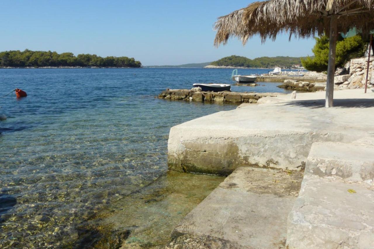 A1 - Apt Near Beach With Terrace And The Sea View Blato  Dış mekan fotoğraf